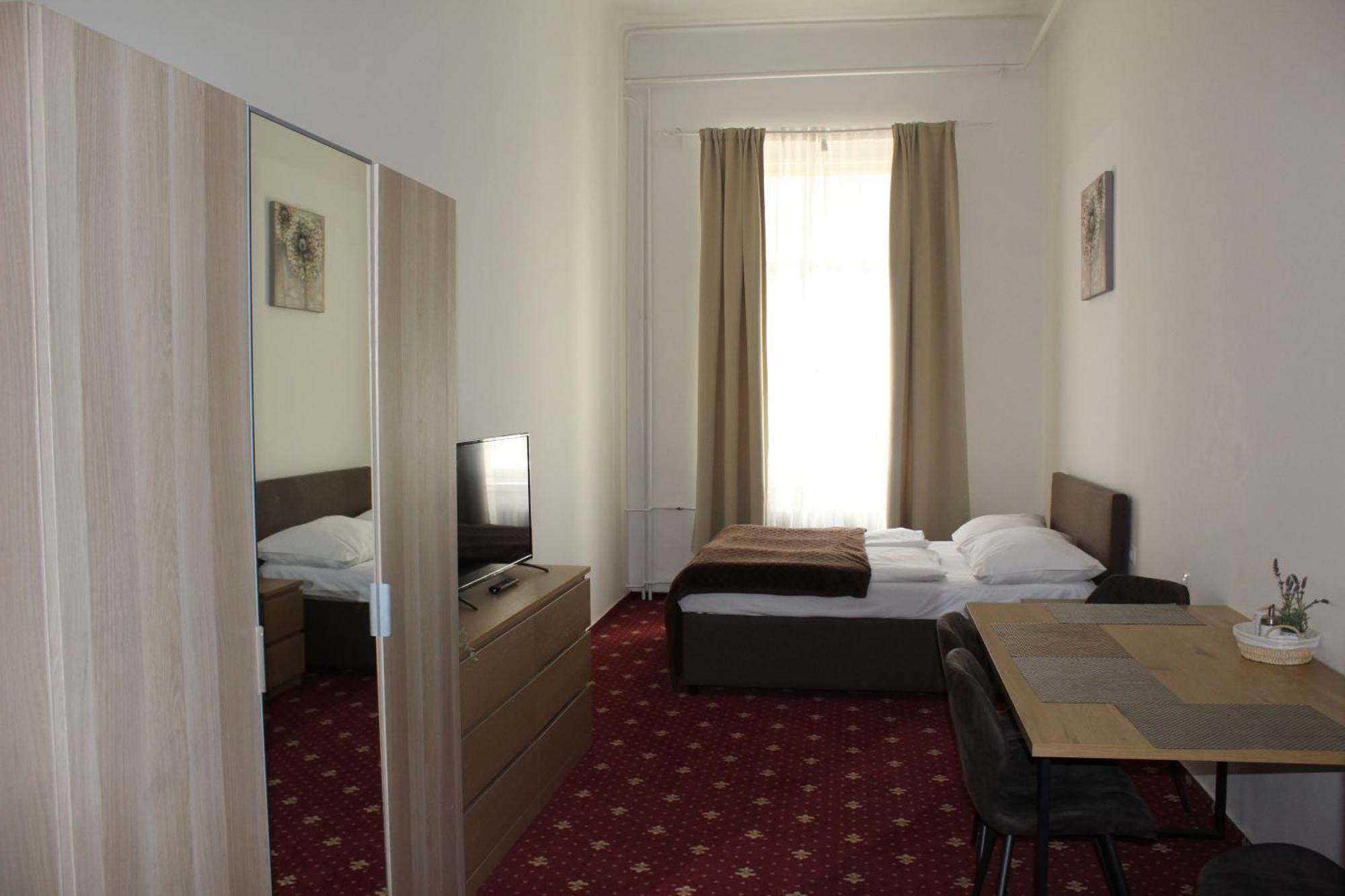 Sokolska Apartment Prague Exterior photo
